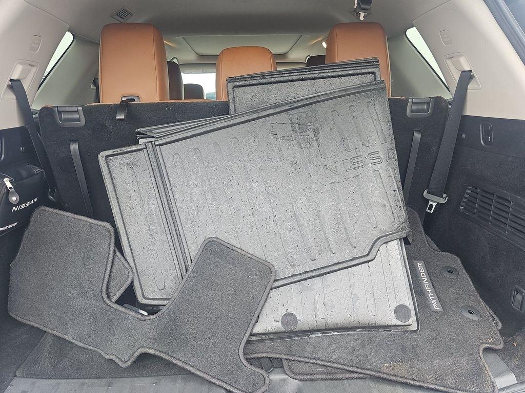 Nissan Pathfinder  2023