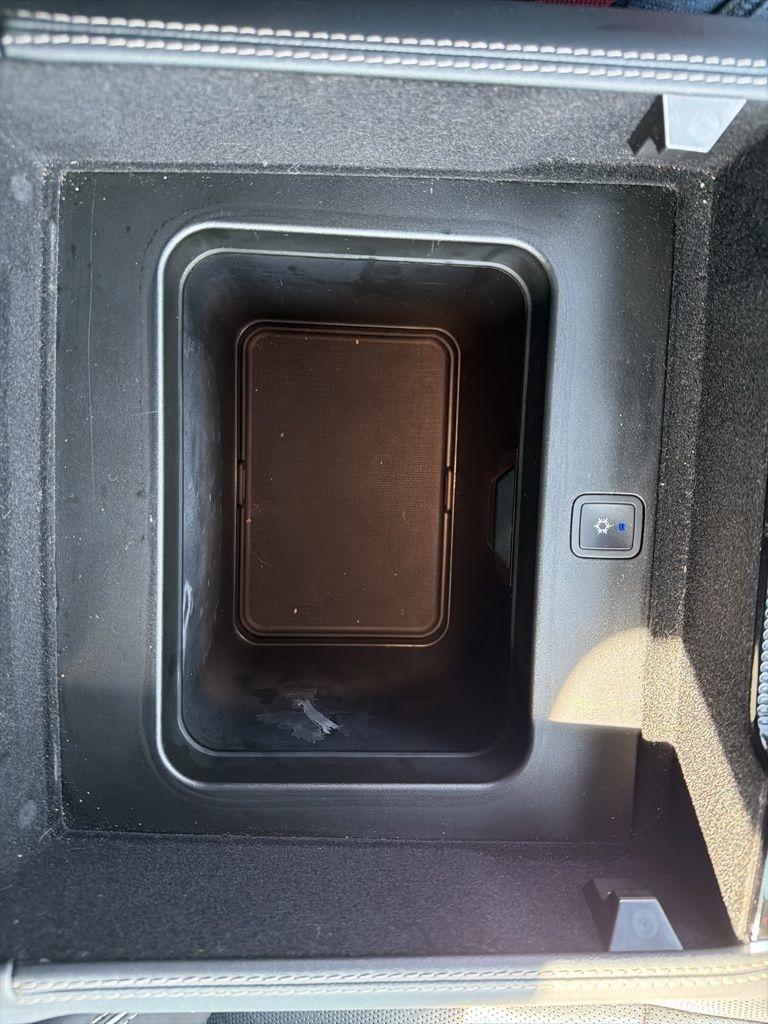 Jeep Grand Wagoneer  2024