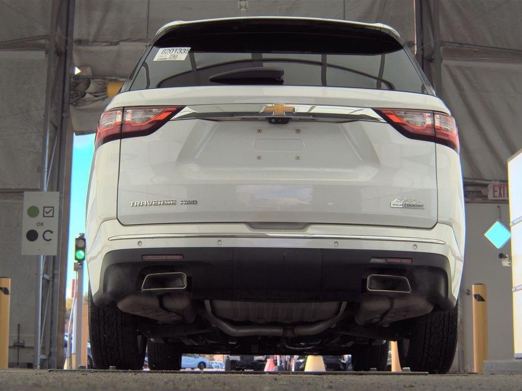Chevrolet Traverse  2021