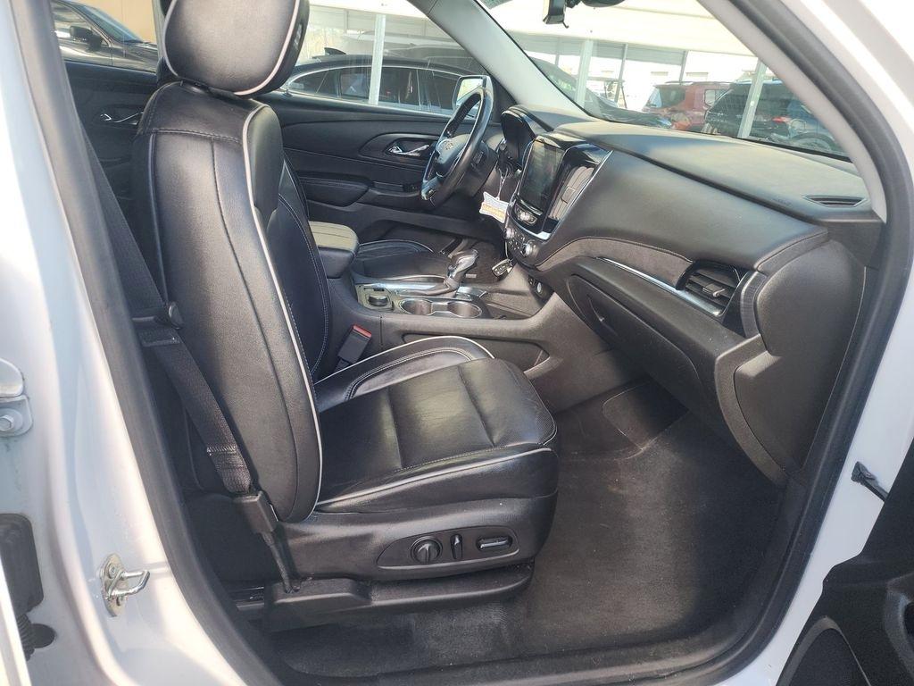 Chevrolet Traverse  2021