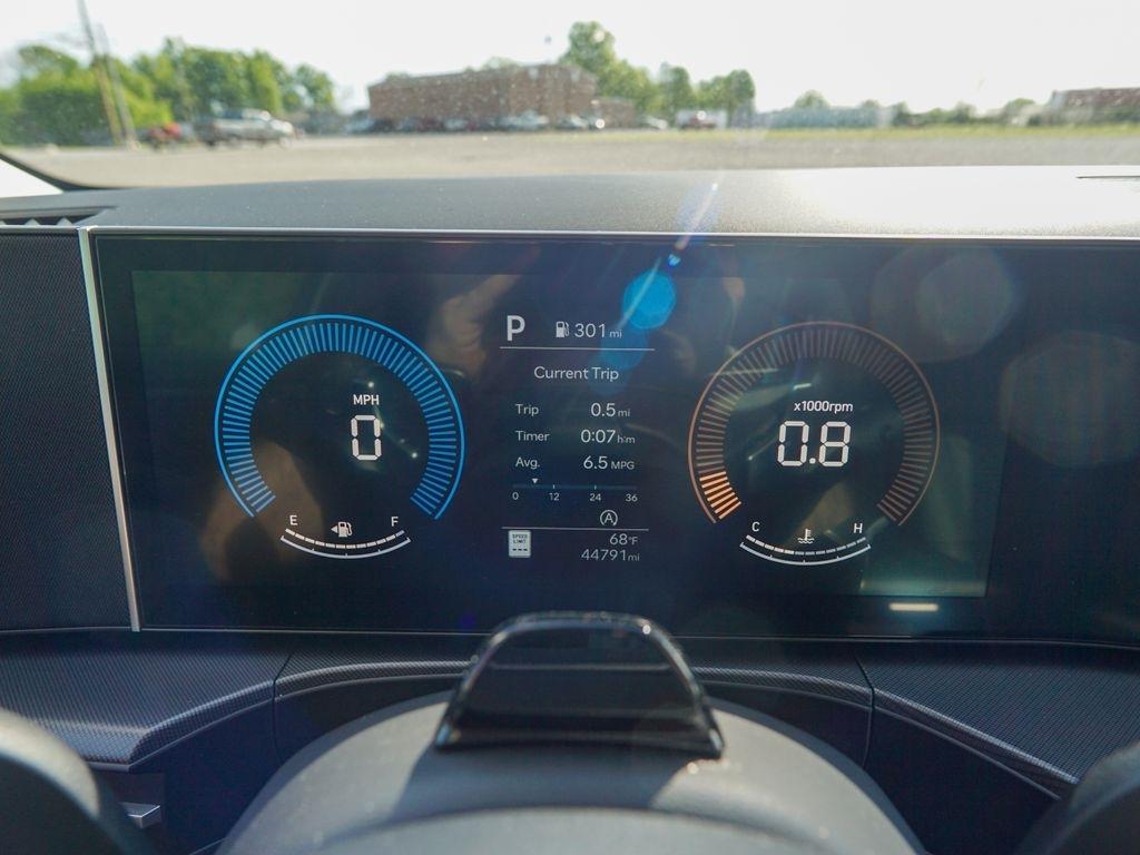 Hyundai Santa Fe  2024