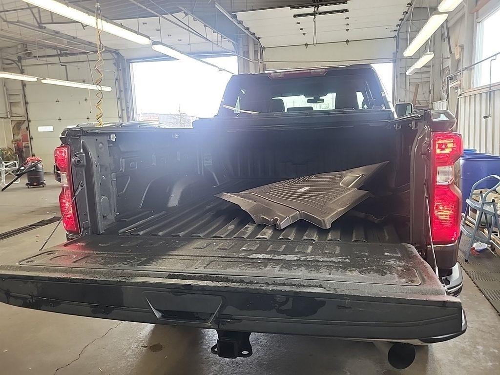 Chevrolet Silverado 2500HD  2021