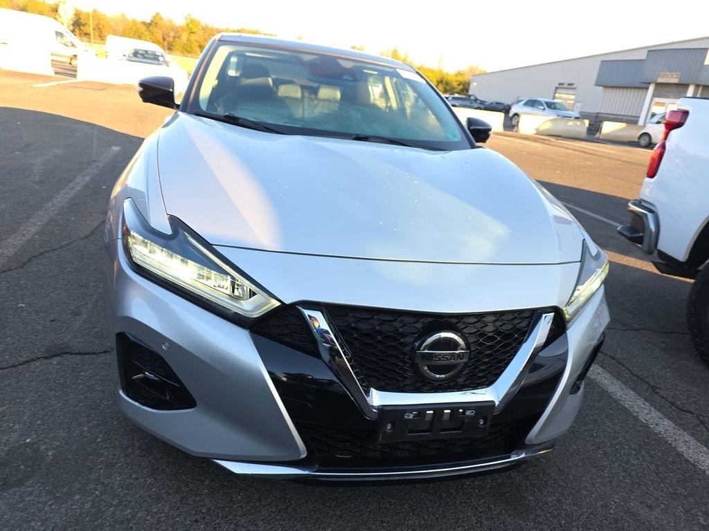 Nissan Maxima  2019