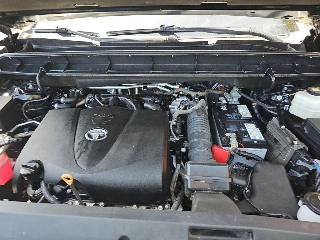 Toyota Highlander  2021