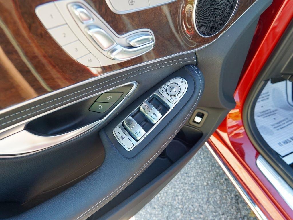 Mercedes-Benz C-Class  2016