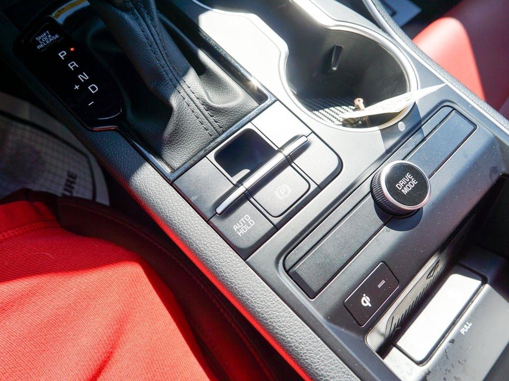 Kia K5  2023