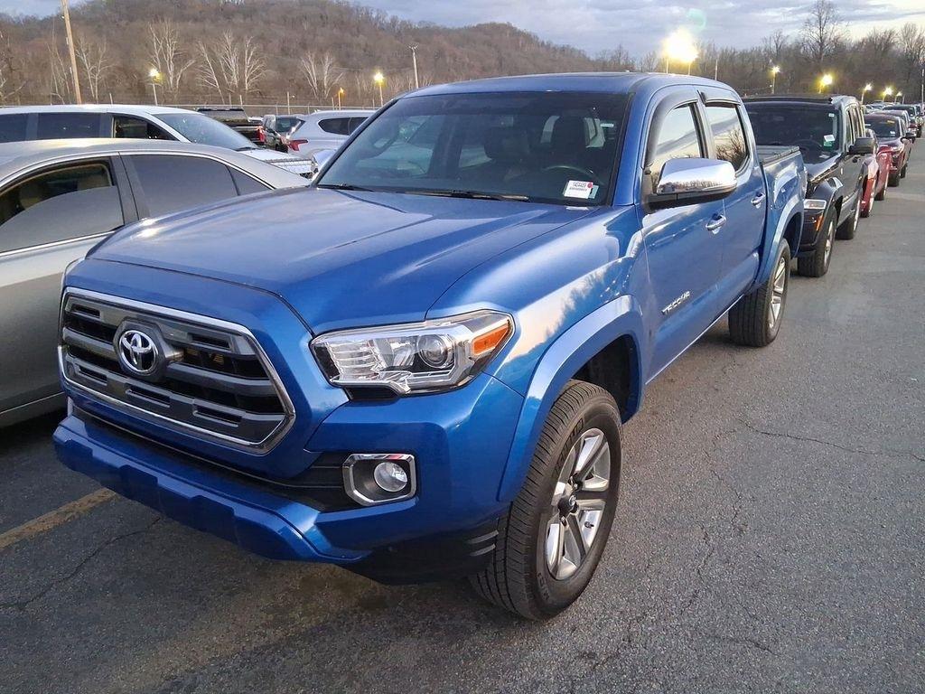 Toyota Tacoma  2017