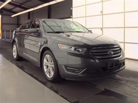 2019 Ford Taurus 