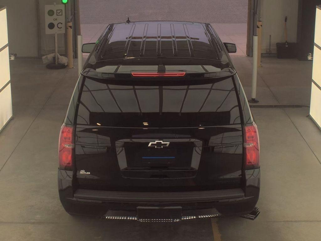 Chevrolet Suburban  2019