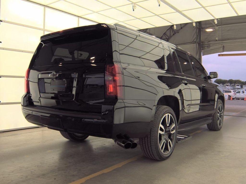 Chevrolet Suburban  2019
