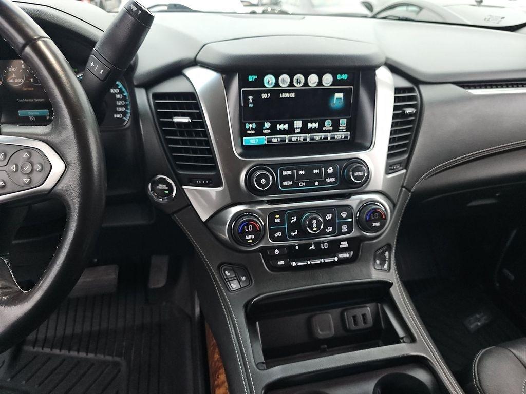 Chevrolet Suburban  2019