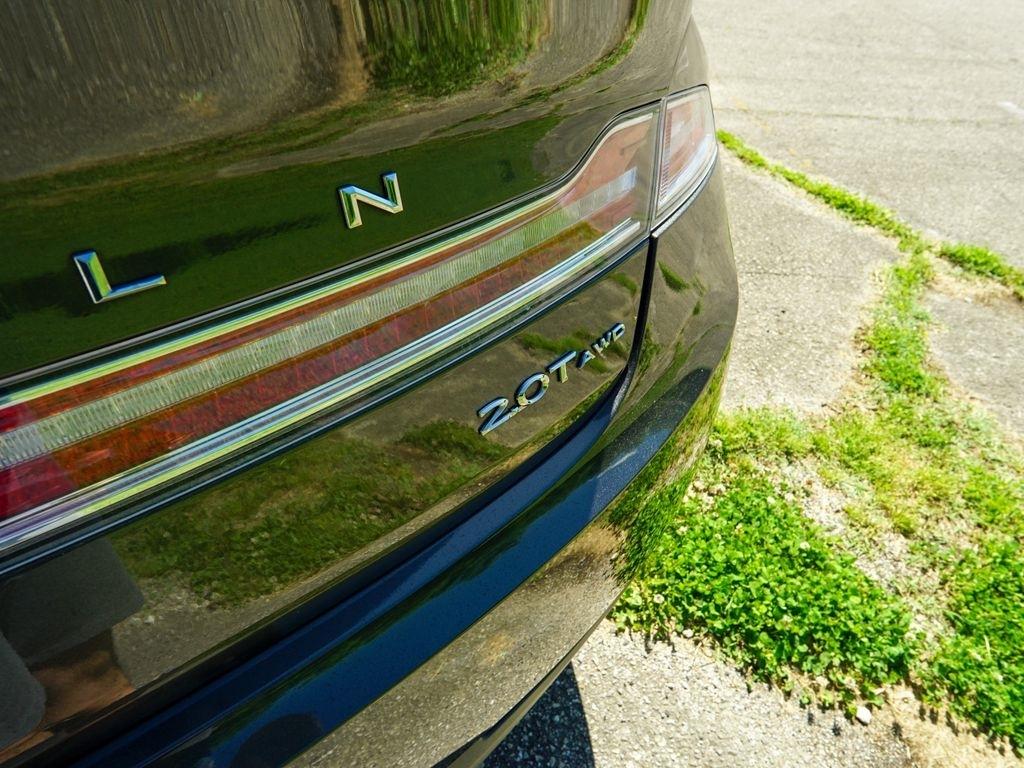 Lincoln MKZ  2017
