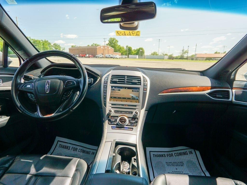 Lincoln MKZ  2017