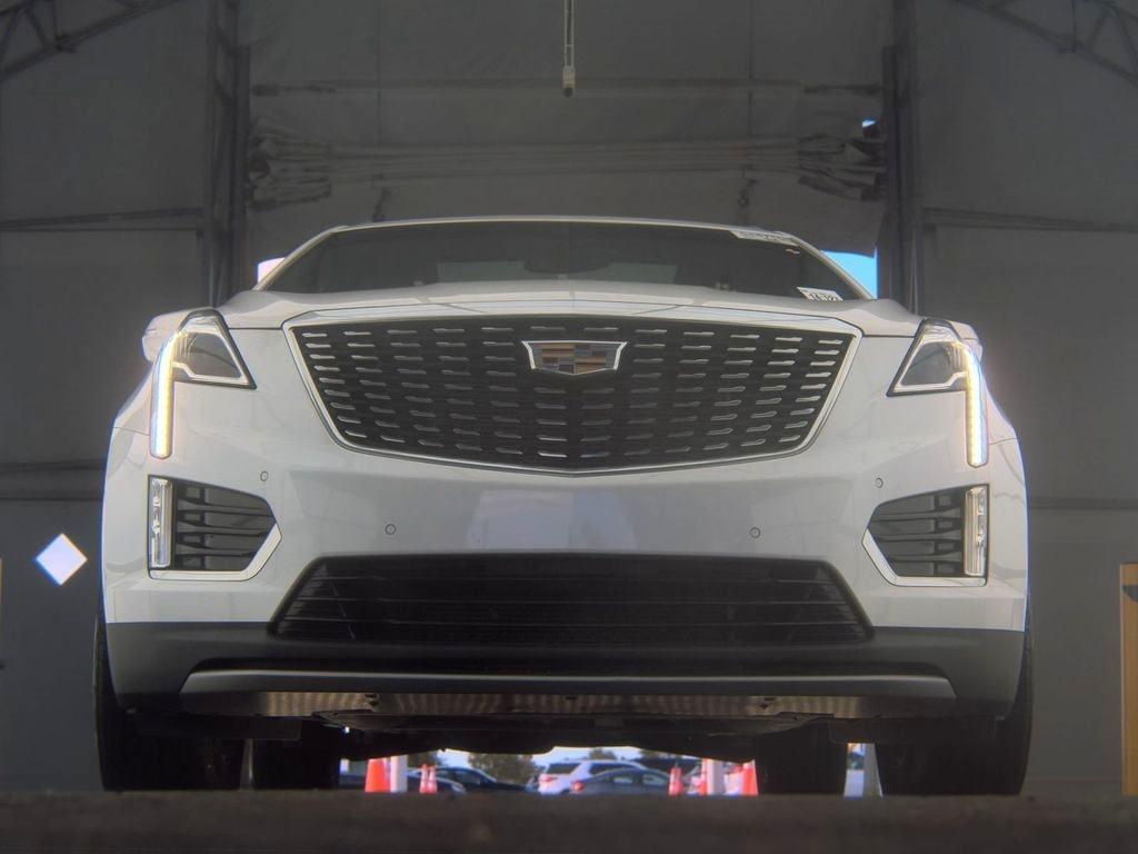 Cadillac XT5  2021