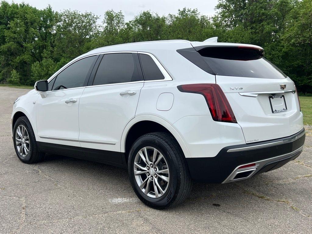 Cadillac XT5  2021