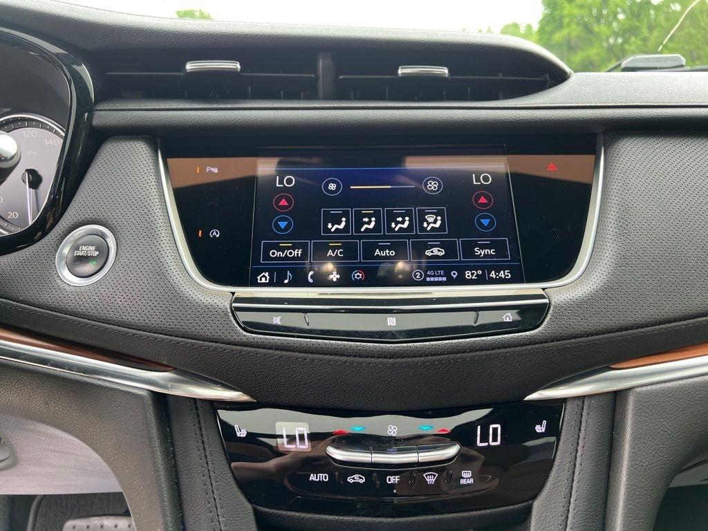 Cadillac XT5  2021