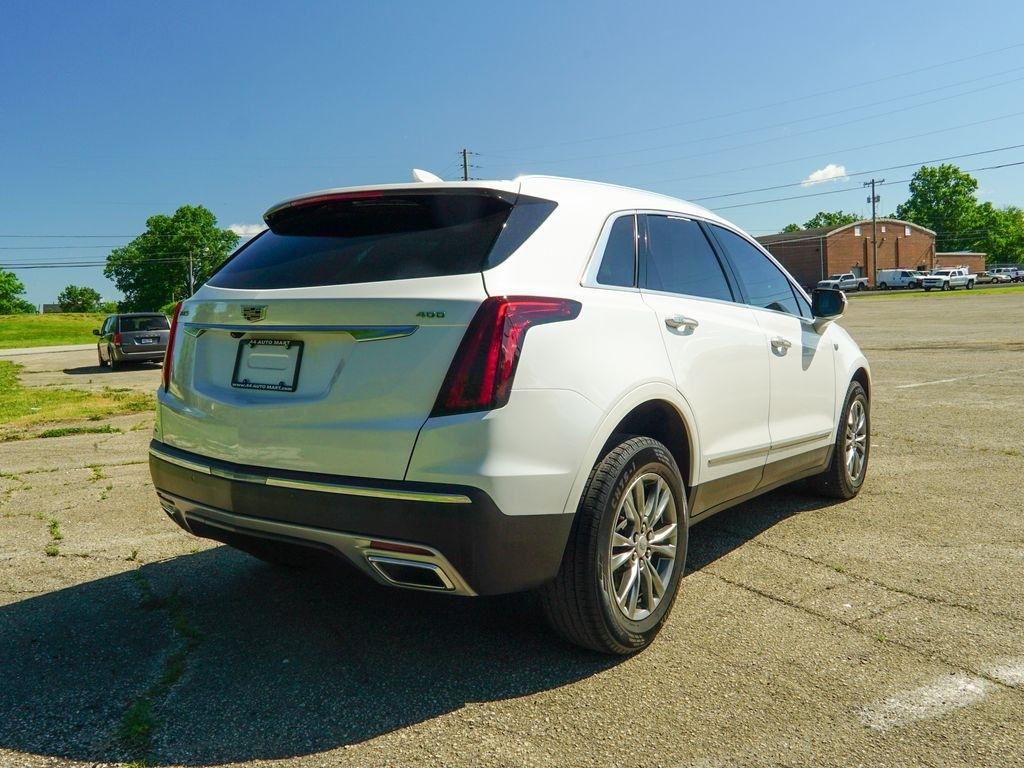 Cadillac XT5  2021