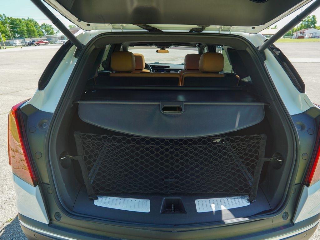 Cadillac XT5  2021