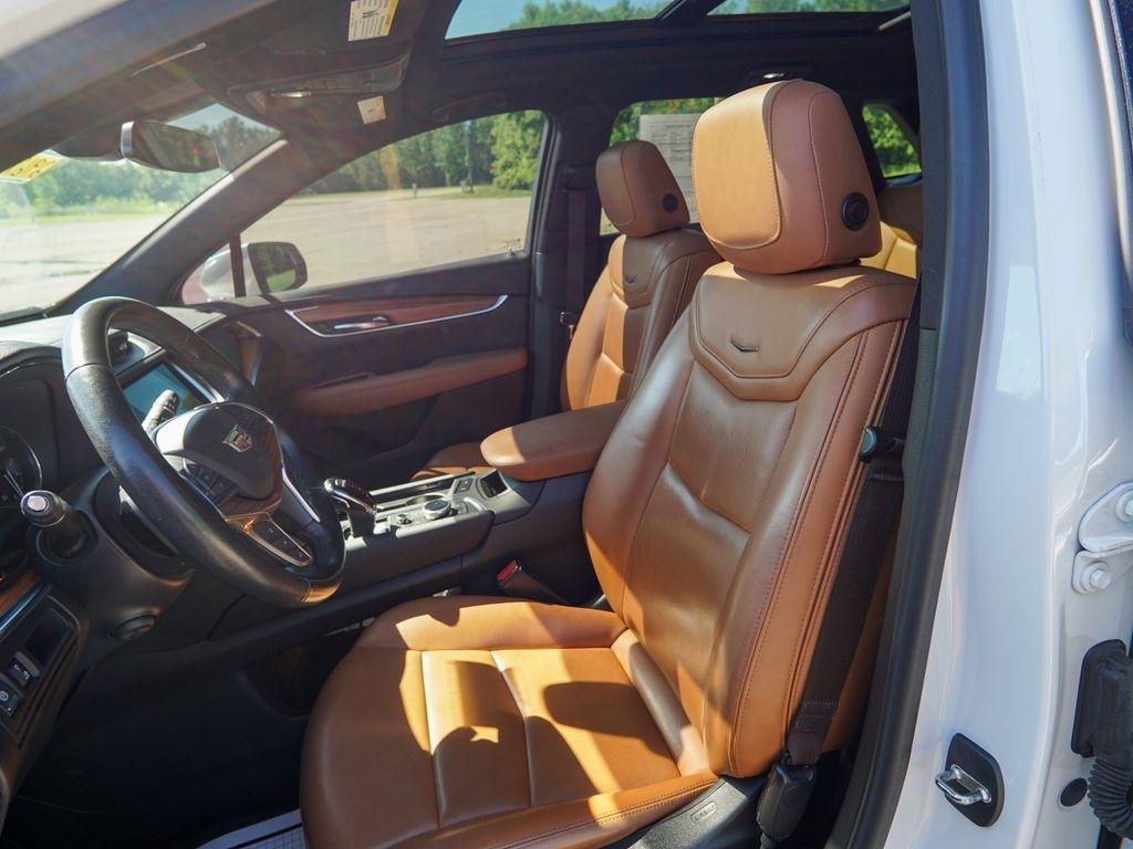 Cadillac XT5  2021