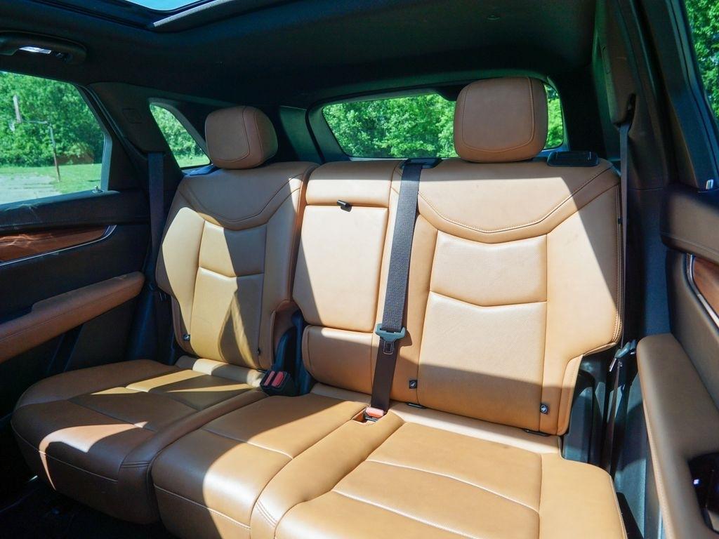 Cadillac XT5  2021