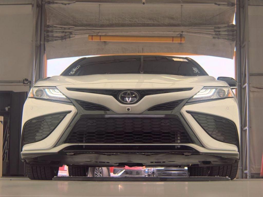 Toyota Camry  2023
