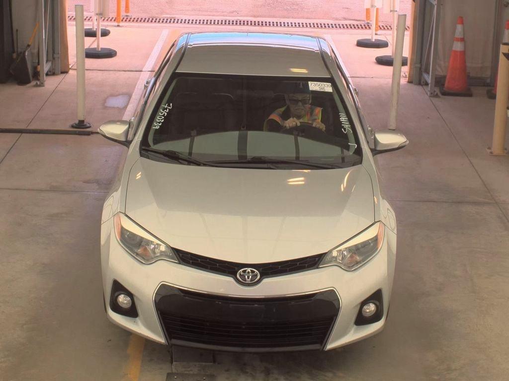 Toyota Corolla  2014