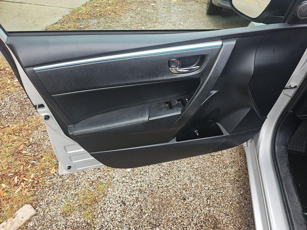 Toyota Corolla  2014