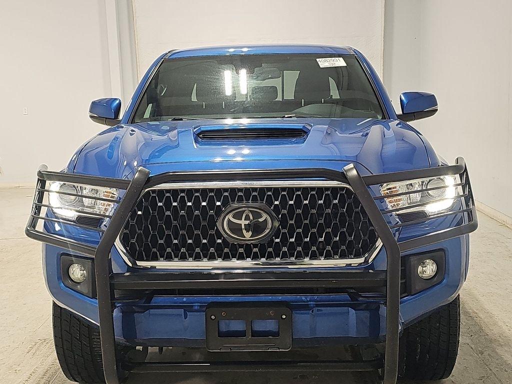 Toyota Tacoma  2018