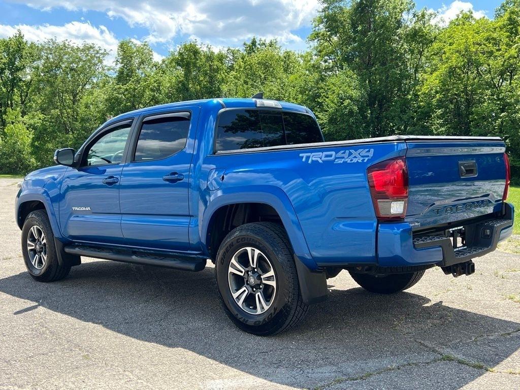 Toyota Tacoma  2018