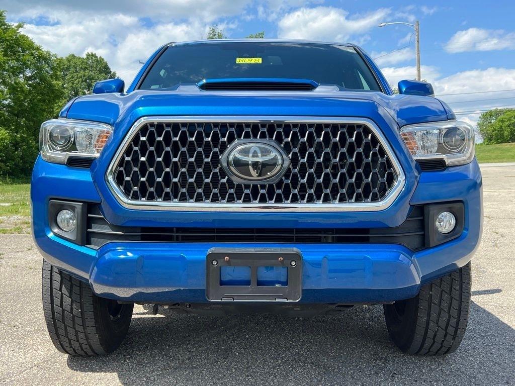 Toyota Tacoma  2018