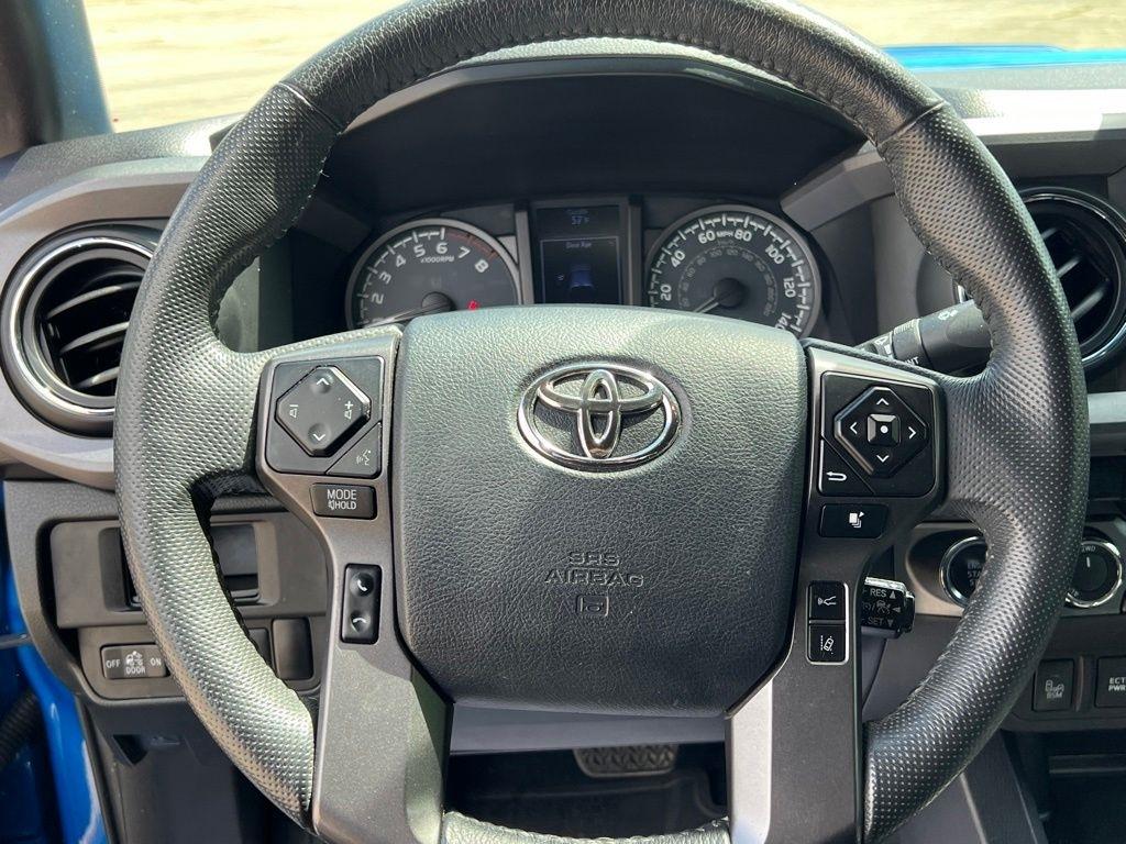 Toyota Tacoma  2018