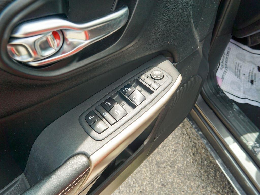 Jeep Cherokee  2018