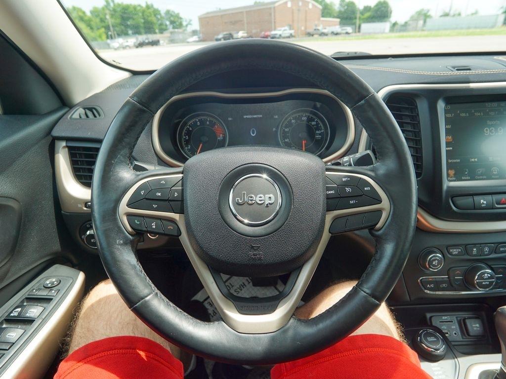 Jeep Cherokee  2018