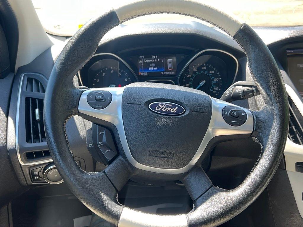 Ford Focus  2014