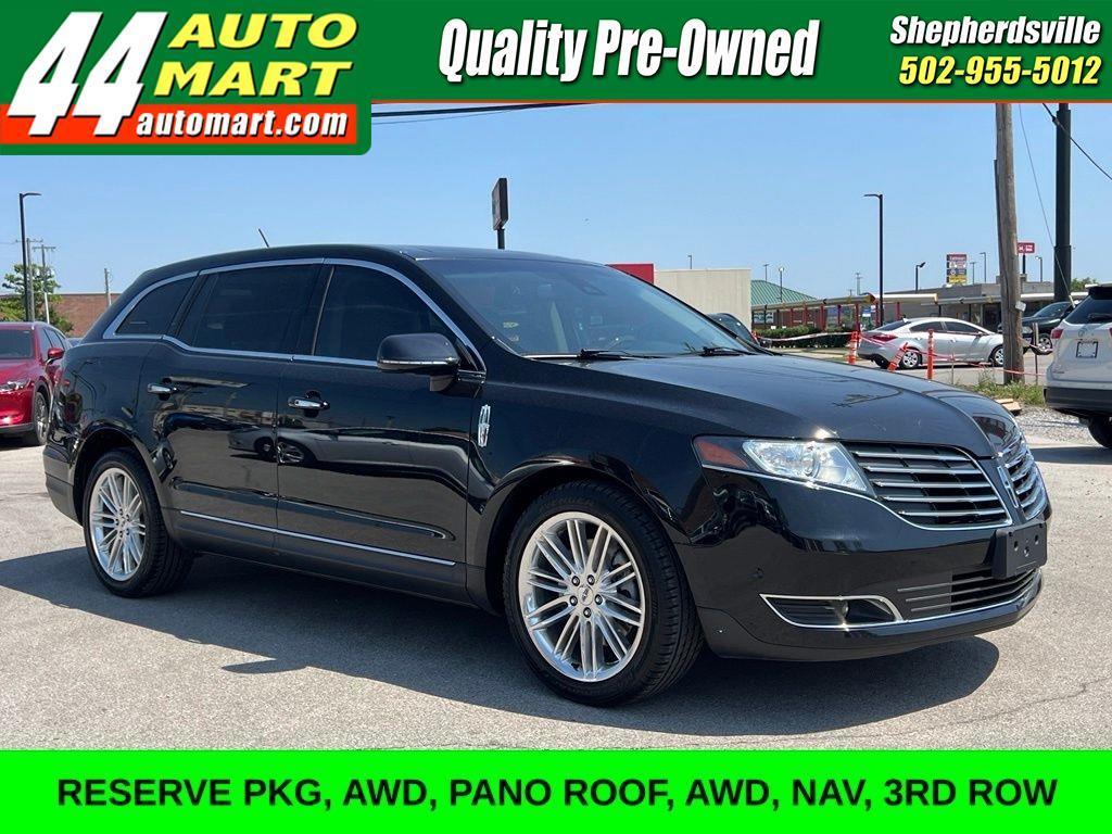 2019 Lincoln MKT 3.5 AWD's photo