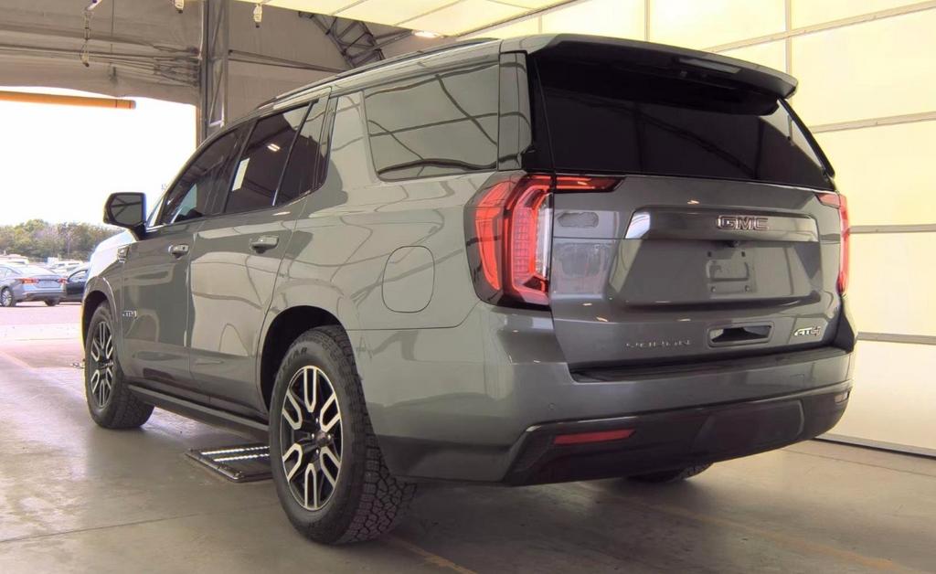 GMC Yukon  2021