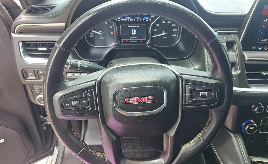 GMC Yukon  2021