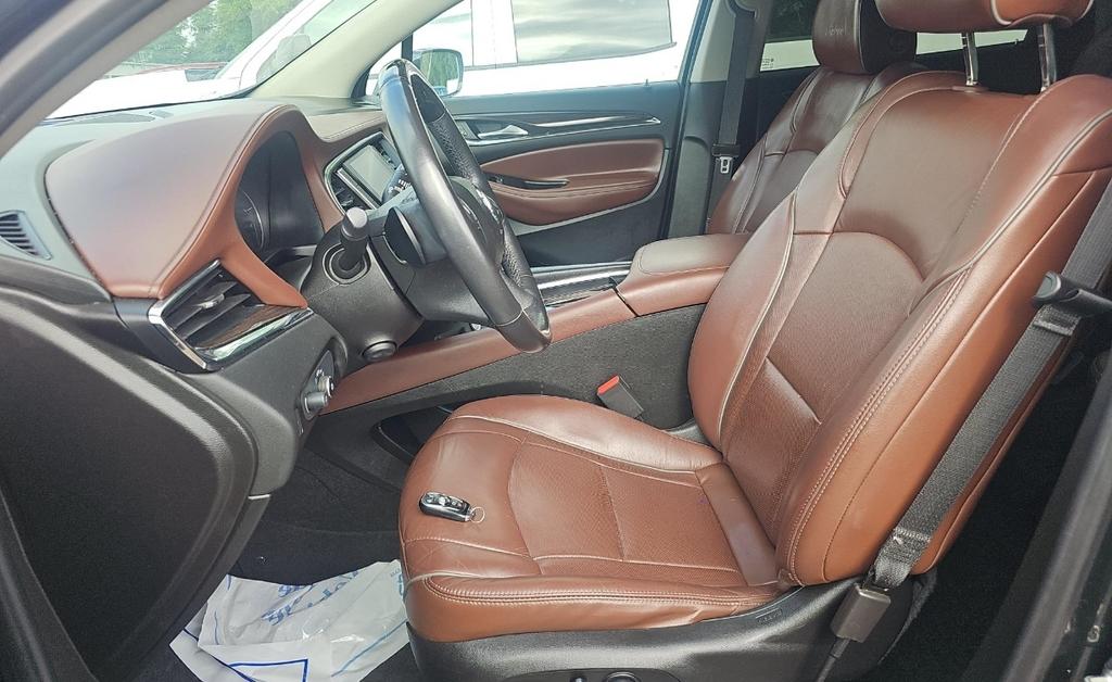 Buick Enclave  2018