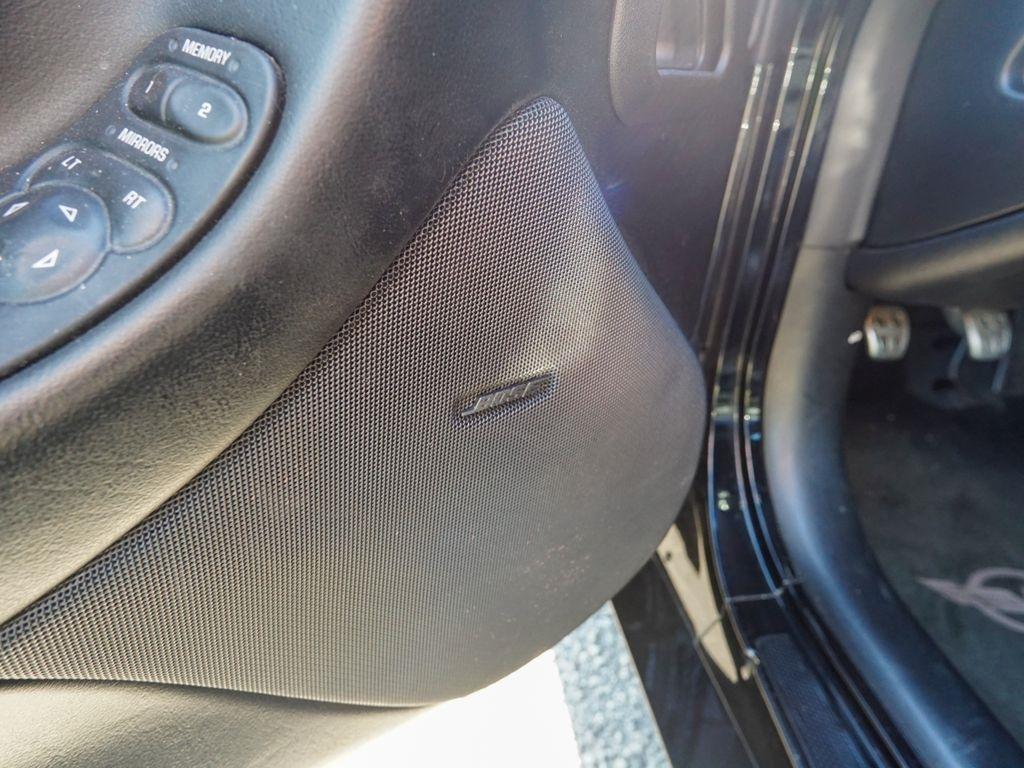 Chevrolet Corvette  2004