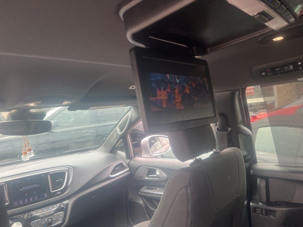 Chrysler Pacifica  2019