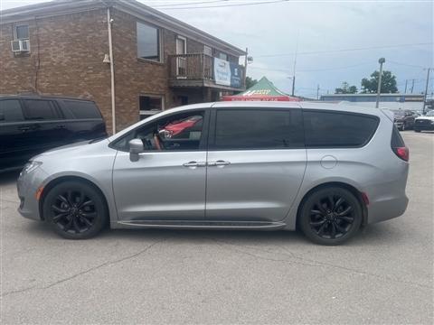 2019 Chrysler Pacifica 