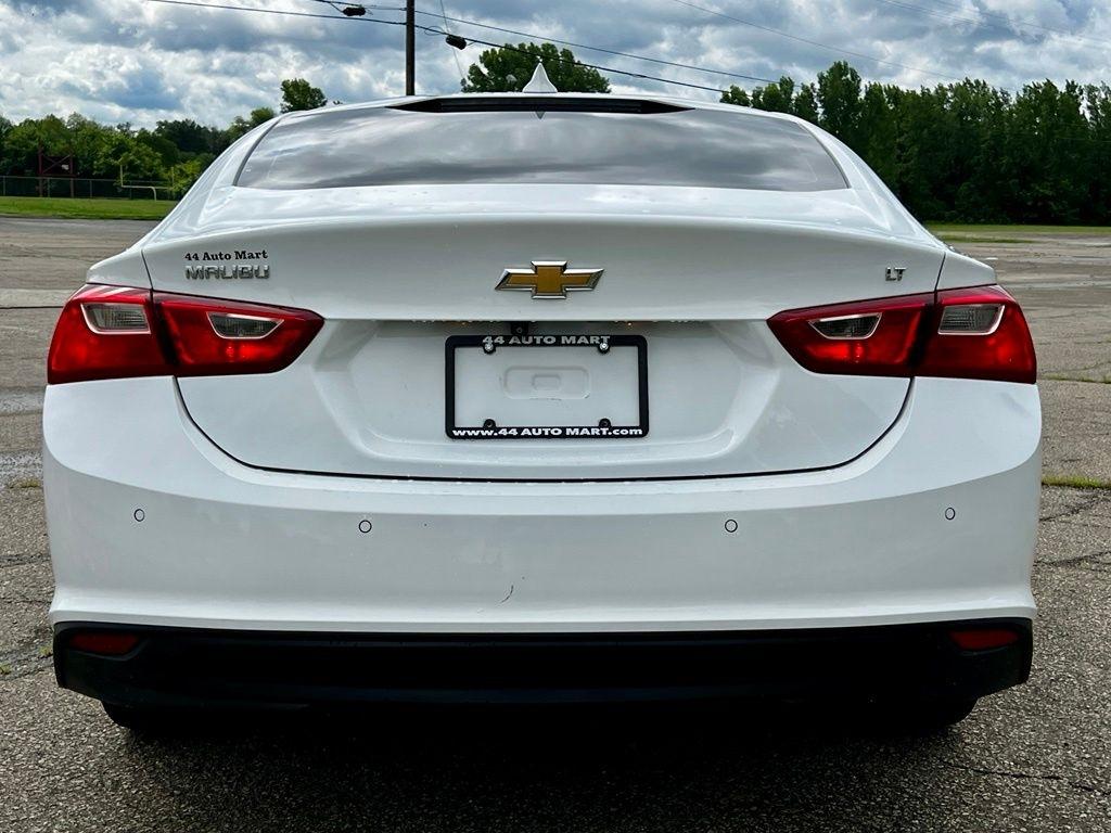 Chevrolet Malibu  2023