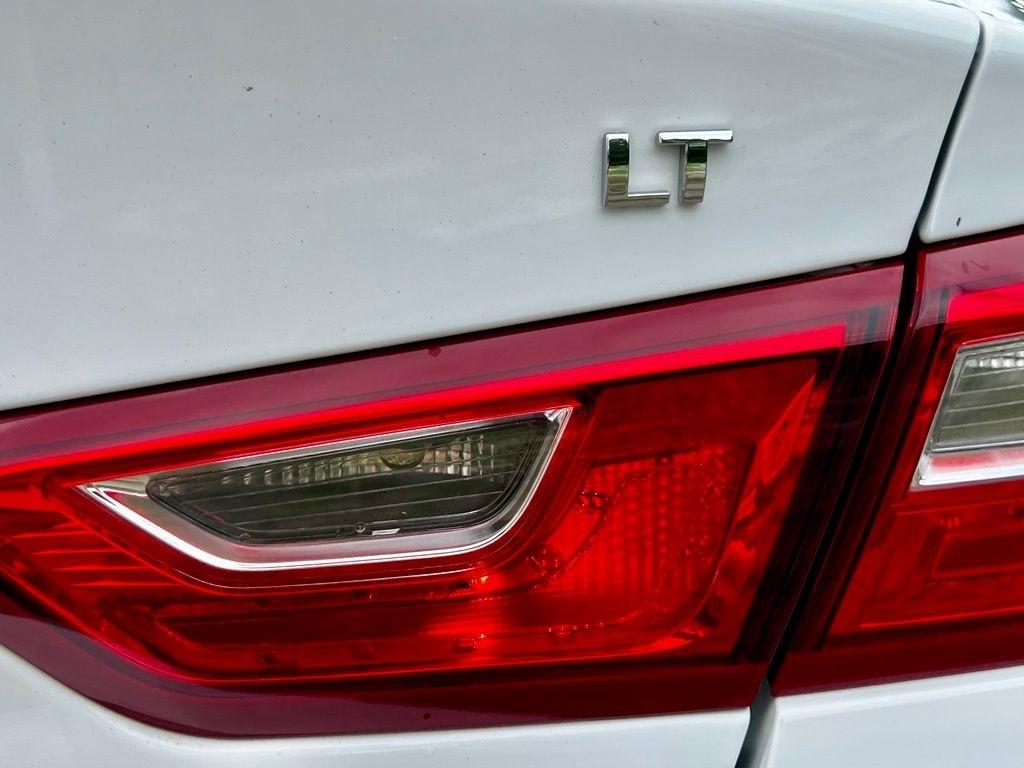 Chevrolet Malibu  2023
