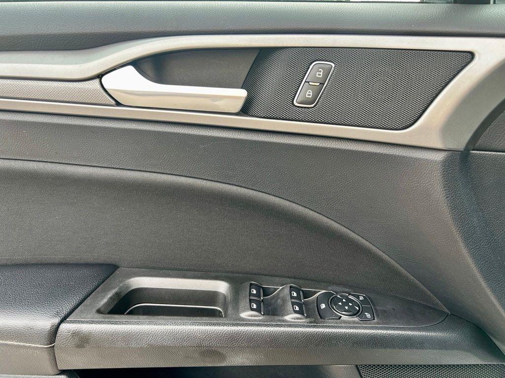 Ford Fusion  2020