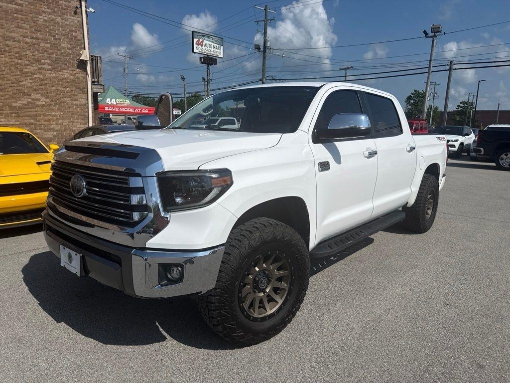Toyota Tundra  2020