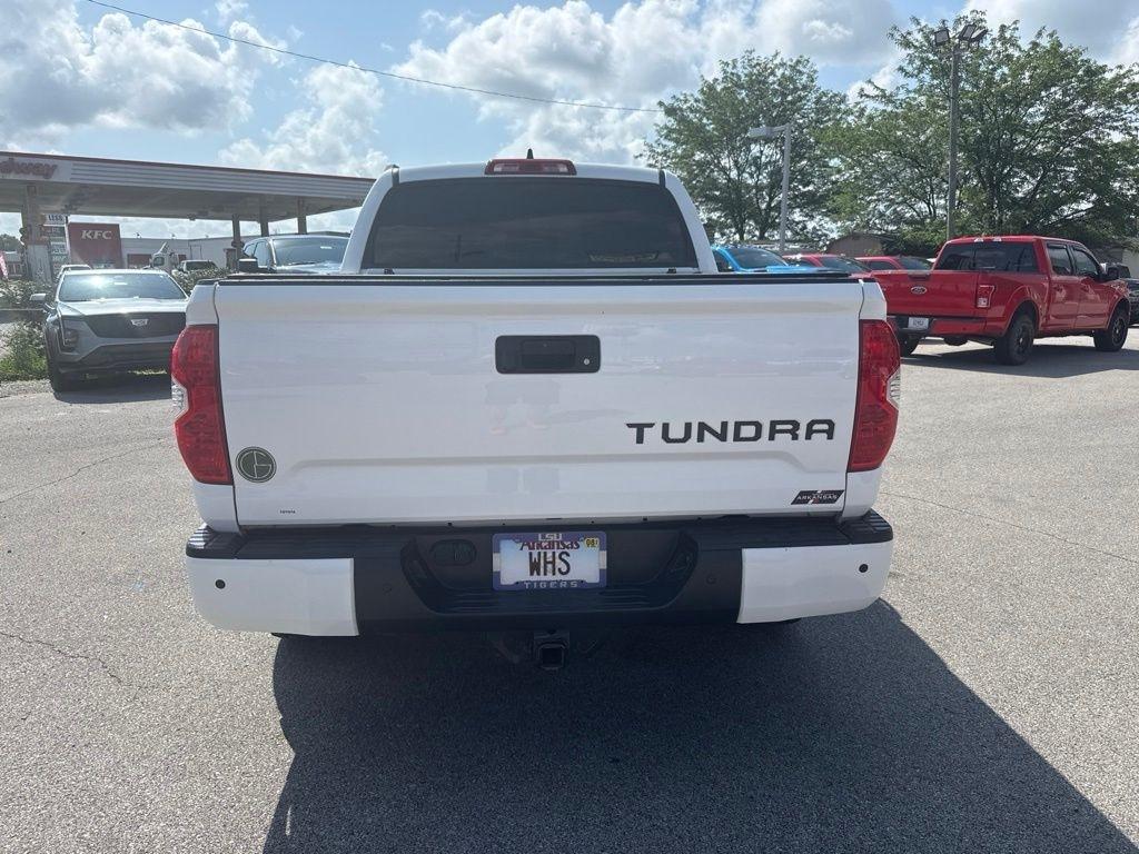 Toyota Tundra  2020