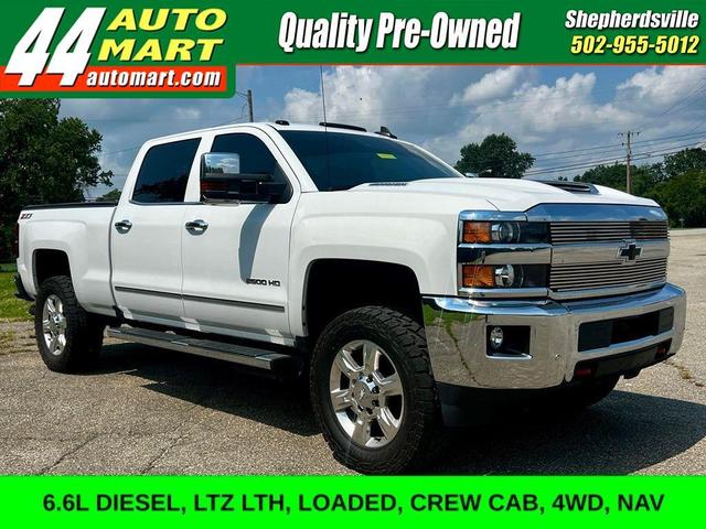 White 2017 Chevrolet Silverado 2500HD Pickup Truck Four-Wheel Drive 6-Speed Automatic