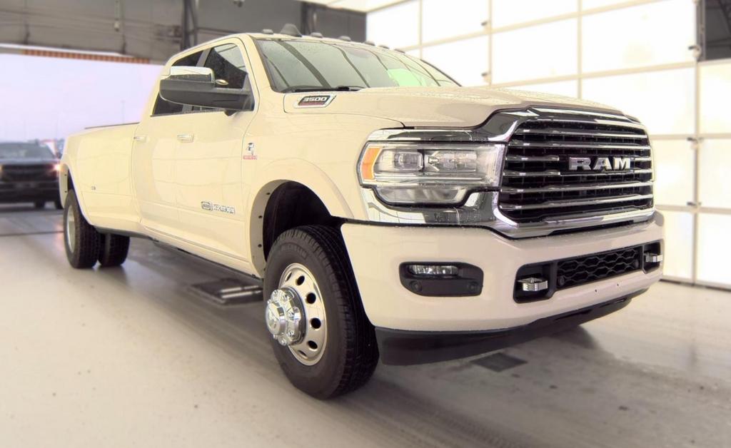 2019 RAM 3500 Laramie Longhorn