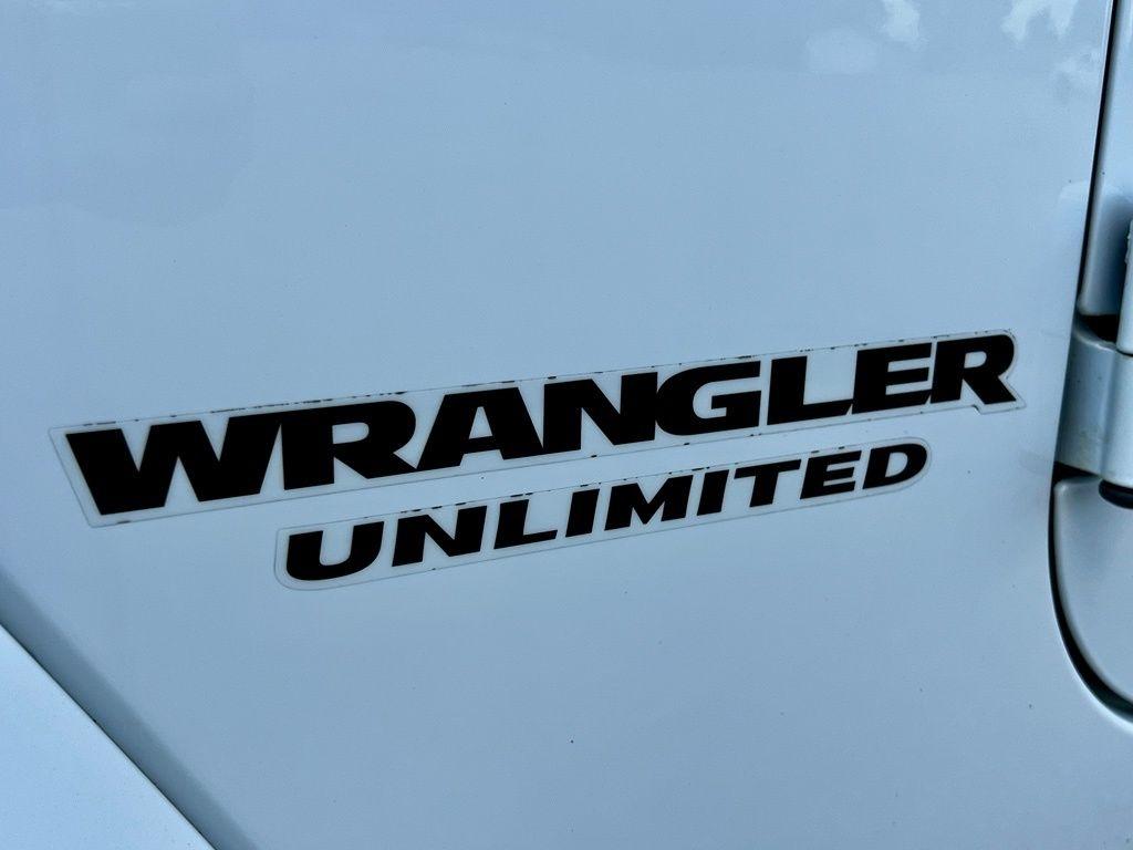 Jeep Wrangler  2016