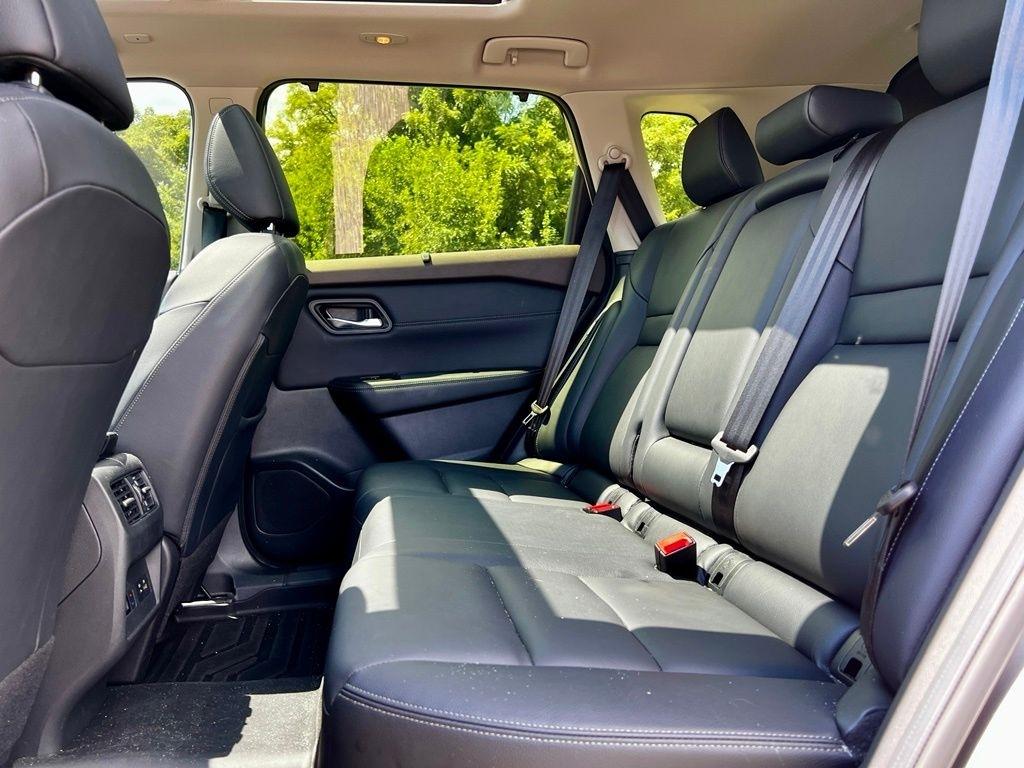Nissan Rogue  2023